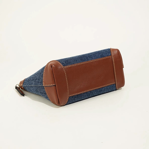 Borsa da viaggio <span class=keywords><strong>blu</strong></span> Navy in pelle di cotone Denim con cerniera con Logo personalizzato alla moda borsa per il trucco da toilette borsa per cosmetici - Product Image 5
