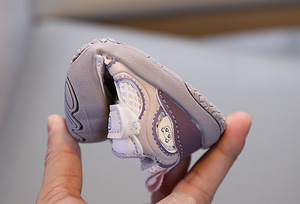 Scarpe da passeggio per neonati con suola morbida, <span class=keywords><strong>sneakers</strong></span> in rete traspirante per primavera/estate, per bambini e bambine, calzature antiscivolo per neonati - Product Image 5