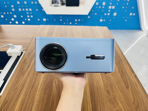 Projecteur Full HD 4K Android Smart Wifi le plus vendu, projecteur cinéma Android 4K - Product Image 2