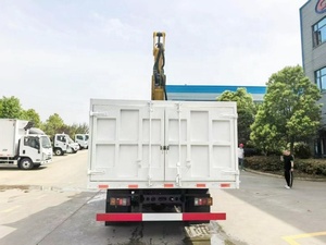 Camion <span class=keywords><strong>grue</strong></span> forestière ISUZU <span class=keywords><strong>4x2</strong></span> de 700 kg à grappin rotatif hydraulique pour l'exploitation forestière et le chargement de bois - Vente chaude - Product Image 6