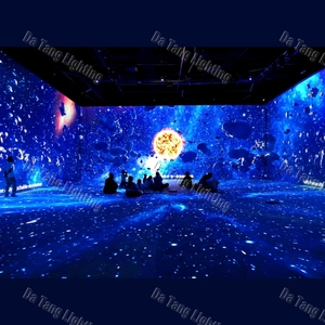 Système de projection pour le parcours des visiteurs dans les musées, les galeries et les centres scientifiques - LED étanche IP65, plus de 80 jeux pour une utilisation intérieure flexible - Product Image 3