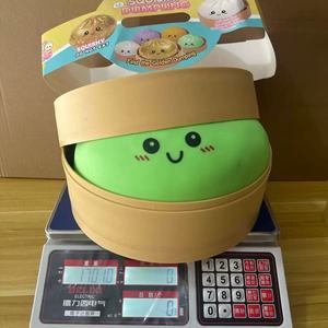 ของเล่นสำหรับบีบแก้เครียดของเล่นขนาดจัมโบ้25ซม. หลากสี - Product Image 4