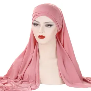 Vente en gros Hijab à enveloppement instantané pour femmes musulmanes Foulard arabe Croix sur le front Turban islamique Prêt à porter Hijab pour femmes