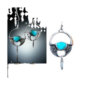 Orecchini Pendenti Creativi a Forma di Proiettile con Accenti Colorati, Stile Vintage, Orecchini Statement, Accessori Moda all'Ingrosso - Product Image 5