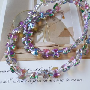 Bracelet de perles en cristal 10 mm avec nœud princesse, entretoise en verre taillé, style luxe léger pour usage quotidien - Product Image 1