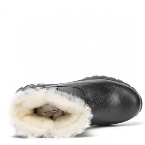 Botas de nieve de invierno para hombre, de cuero negro, forradas de piel, impermeables, antideslizantes, cálidas, de tacón bajo, talla 40 - Product Image 3