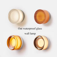 Applique murale LED extérieure étanche en verre au design moderne pour salle de bain, balcon, aluminium 2700K IP65, jardin, cour, porche