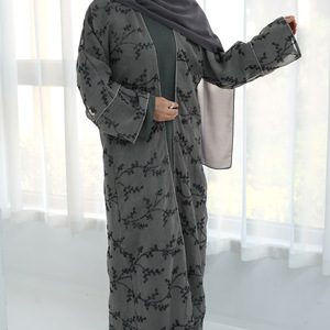 Turkish Floral Embroidery Crepe Abaya Dress for Adults Open Muslim Women's Puff Sleeves <strong>Kaftan</strong> for Eid Long Robe From Dubai Arab - Product Image 2