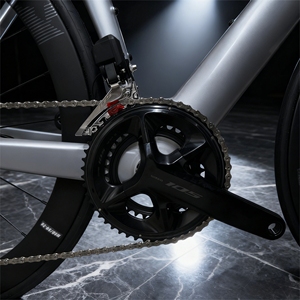 Vélo de Course Adulte Léger en Fibre de Carbone avec Freins à Disque Hydrauliques et Roues 700C pour Sports de Plein Air - Vente en Gros Usine KOZO2-105 - Product Image 3