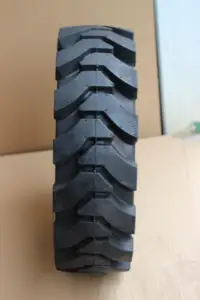 High Quality Tires Wholesale Bias Tire 30X10-16 Solid Tires For Skid Steer Loaders