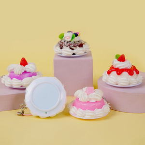 Pendentif gâteau dessert simulé en forme de crème, une pièce, pour dropshipping, ornement créatif pour sac et porte-clés, mini gâteau factice - Product Image 2