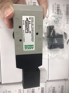 Ya2ba4522g00040 Solenoid 5/2 Way Single G1/4 230vac 1-10 <b>Bar</b> - Product Image 5