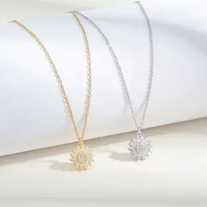 Vente chaude En Acier Inoxydable Chaîne Collier Cuivre Plaqué Brillant Zircon Rotatif Spinning Tournesol Pendentif Collier