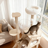 Arbre à chat avec lit intégré et poteaux à gratter, grand structure d'escalade peu encombrante