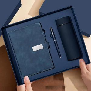 Coffret Cadeau Exclusif en Cuir PU pour Événements VIP : Carnet d'Affaires, Gobelet et Stylo Personnalisables avec Logo - Product Image 2
