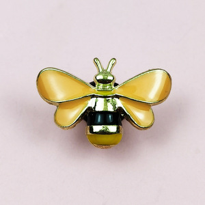 Broche Abeille Dorée 3D, Insecte Mignon, Badge Animal Brillant, Accessoire de Mode, Cadeau, Épinglette en Émail - Product Image 4