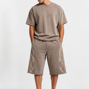 Shorts de jogging longs pour hommes OEM Streetwear, coupe ample, <span class=keywords><strong>d</strong></span>élavage acide, sur mesure, longueur genou, avec ourlet brut <span class=keywords><strong>d</strong></span>échiré et usé - Product Image 1