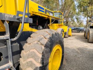 Cargadora de ruedas Komatsu de segunda mano, cargador frontal de carga nominal de 5 toneladas con componentes centrales, bomba de caja de cambios con cojinete de motor y motor - Product Image 2