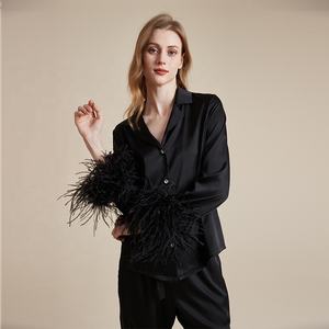 Pantaloni in <span class=keywords><strong>pigiama</strong></span> di alta gamma in seta di ghiaccio completo a maniche lunghe da donna <span class=keywords><strong>con</strong></span> <span class=keywords><strong>polsini</strong></span> staccabili in piuma stile francese - Product Image 6