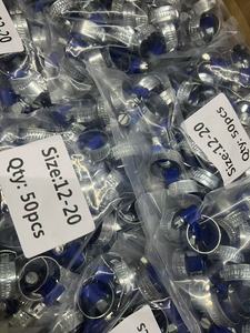 Abrazadera de Bloqueo para Tuberías Tipo Británico de Hierro Galvanizado con Carcasa Remachada y Accionamiento de Tornillo Sin Fin - Product Image 5