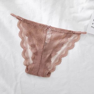 Braguitas de mujer de estilo francés, sexys, con tiras finas, de encaje transparente, en forma de V, semicubiertas, de talle bajo, exportación europea y americana. - Product Image 3