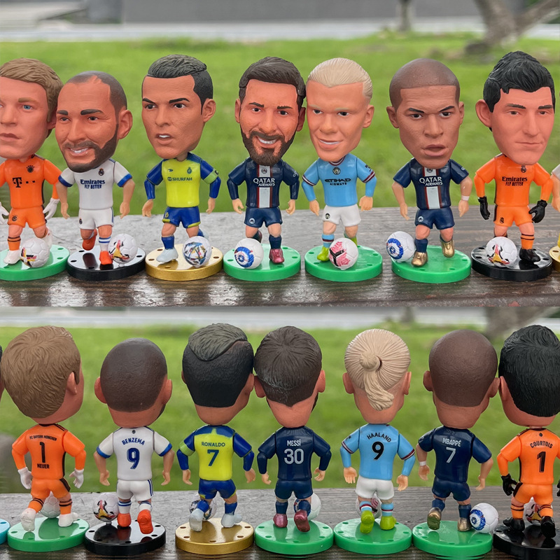 2023 figuras de acción de jugadores de fútbol en miniatura populares calientes modelos 3D figuritas estatuas juguetes de PVC figura de jugador de fútbol