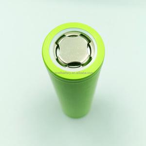 Hochwertige Recycelbare LFP32140 Bestseller 32140 3,2V 15Ah LiFePO4-Zelle 32140 15000mAh LiFePO4 Zylindrische Batterie - Product Image 1