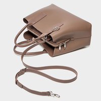 Classique Vintage en cuir de vache dames sac à bandoulière usine en cuir fourre-tout sac à main élégant disponible en cuir véritable femmes sac à main