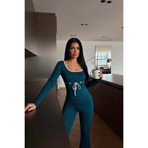 ชุดเซ็ตผู้หญิง Petroleum Green Penxy Team มีสไตล์และทันสมัย - Product Image 2