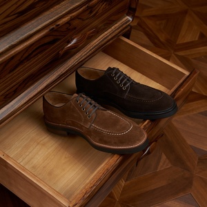Chaussures pour hommes personnalisées fournies par l'usine. Des designers professionnels créent des chaussures décontractées personnalisées. Chaussures habillées en cuir de haute qualité. - Product Image 2