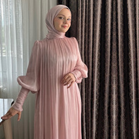 Robe islamique modeste pour femmes, robe longue plissée rose à col haut et manches bouffantes, vêtements islamiques