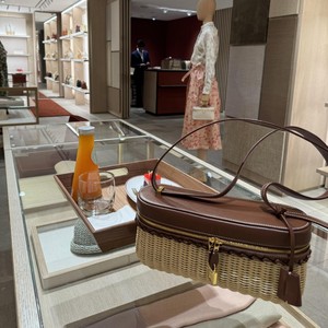 Sac de voyage classique <span class=keywords><strong>Louis</strong></span> 2025 en tissu tressé de luxe, sacoche latérale de haute qualité avec fermeture éclair et deux poignées pour hommes et femmes - Product Image 4