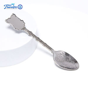 Cuchara de Postre Personalizada con Logotipo, Cuchara de Helado Vintage Plateada con Mango Metálico, Cuchara de Té de Aleación de Zinc Fundido Personalizada - Product Image 5