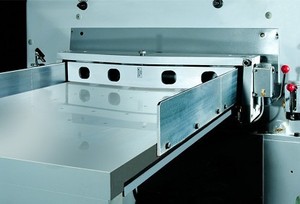 1150mm Industrial <b>Hydraulic</b> Guillotine Paper Cutting Machine - Product Image 2