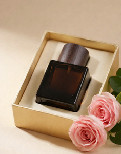 Flacon <span class=keywords><strong>de</strong></span> parfum personnalisé carré en ambre 50 ml, flacon <span class=keywords><strong>de</strong></span> parfum en <span class=keywords><strong>verre</strong></span> <span class=keywords><strong>de</strong></span> luxe, flacon <span class=keywords><strong>de</strong></span> parfum noir avec emballage/étiquette/bouchon - Product Image 6