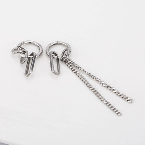 ต่างหูทรงเรขาคณิตเหล็กไทเทเนียมพร้อมพู่โซ่สำหรับผู้หญิงเครื่องประดับแฟชั่น - Product Image 2