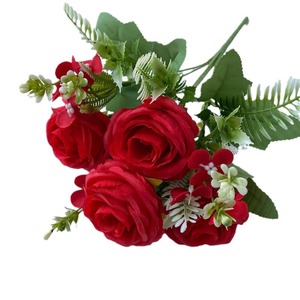 Bouquet de roses artificielles en soie, style naturel fait main, décoration d'intérieur, Saint-Valentin - Product Image 1