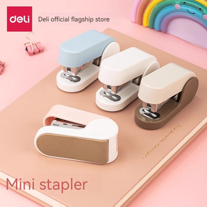 Mini <span class=keywords><strong>grapadora</strong></span> TA201 de alta calidad, color marrón madera de agar, para estudiantes, suministros de oficina, para llevar, pequeña, portátil, estilo lindo para chicas. - Product Image 2
