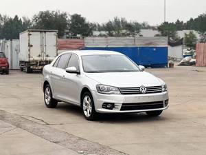 Volkswagen <span class=keywords><strong>Santana</strong></span> modèle classique, voiture <span class=keywords><strong>d</strong></span>'<span class=keywords><strong>occasion</strong></span>, boîte de vitesses automatique, conduite à gauche, sièges en cuir - Product Image 3