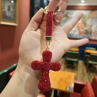 Porte-clés PVC en forme de croix avec strass, pendentif léger de luxe, porte-clés de voiture tendance, breloque de sac à main pour couple, vente en gros