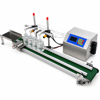 Machine de remplissage de liquides (parfum, eau) à 4 têtes avec convoyeur