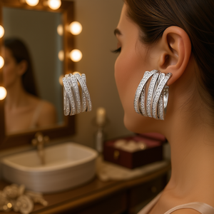 Orecchini a Cerchio di Lusso in Argento 925 con Cristalli e Strass, Design Geometrico per Donna, Gioielli da Festa - Product Image 2