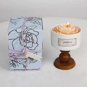 Vela Aromática con Aroma Floral de Rosas, Vela Artesanal en Recipiente con Caja de Regalo para Decoración del Hogar, San Valentín - Product Image 1