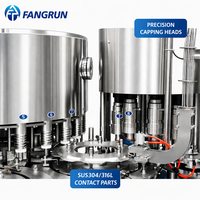 Ligne de production d'eau potable pure minérale en acier inoxydable 304 de qualité alimentaire, avec rinçage, remplissage et bouchage