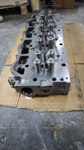 Culasse en fonte 466-7755 compatible avec les moteurs de machines minières 3408 - Pièces détachées - Product Image 6