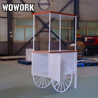 Chariot à bonbons floral WOWORK 2026 pour la décoration de fête de mariage, de fête d'anniversaire et d'événements, avec un design personnalisé pour la présentation de desserts en extérieur