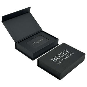 Embalaje <span class=keywords><strong>de</strong></span> cartón personalizado Cierre <span class=keywords><strong>de</strong></span> imán negro Tarjeta VIP Caja <span class=keywords><strong>de</strong></span> regalo Logotipo <span class=keywords><strong>de</strong></span> lámina dorada <span class=keywords><strong>Cajas</strong></span> para tarjetas <span class=keywords><strong>de</strong></span> crédito - Product Image 2