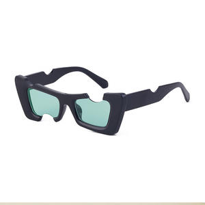 Gafas de Sol Unisex Estilo Europeo Americano, Lentes de PC con Protección UV400, Gafas de Moda para Fiestas, para Hombre y Mujer, Venta al Por Mayor Transfronteriza - Product Image 3