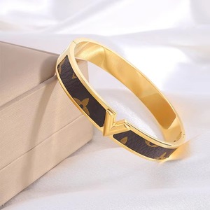 Designer Inspired 18K Gold Plated Stainless Steel Fashion Bracelet Waterproof Zircon Famous Brand Inspired by Nature - Product Image 4