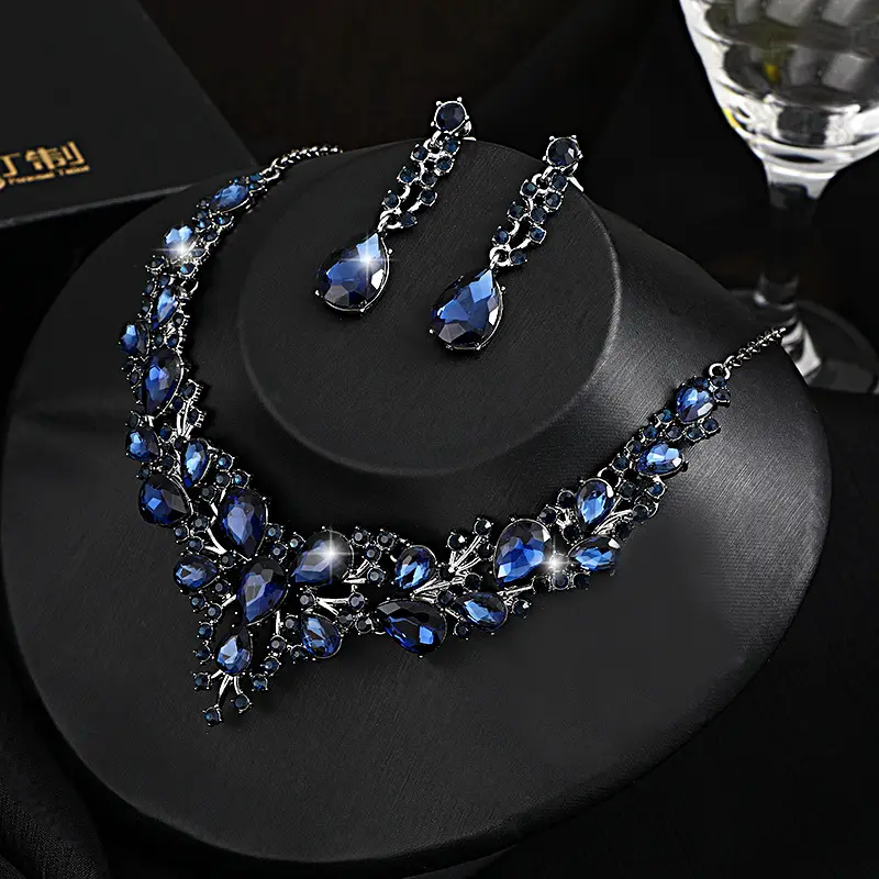 Wedding Party Banquet Jewelry Accessories Gold Plate Charm Pendant Necklace Jewelry Rhinestone Earring Necklace Set